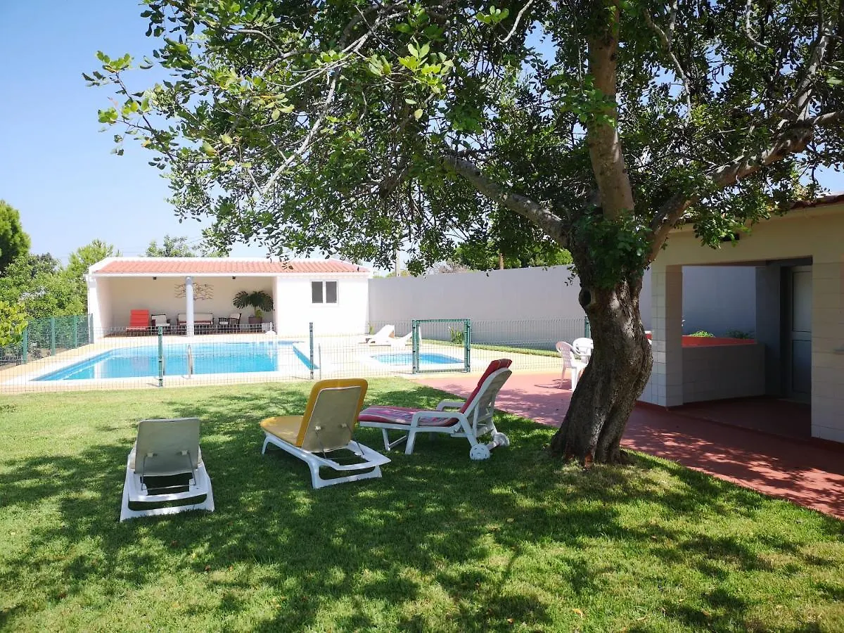 Casa Do Corgo Em Quarteira Villa 0*,  Portugal