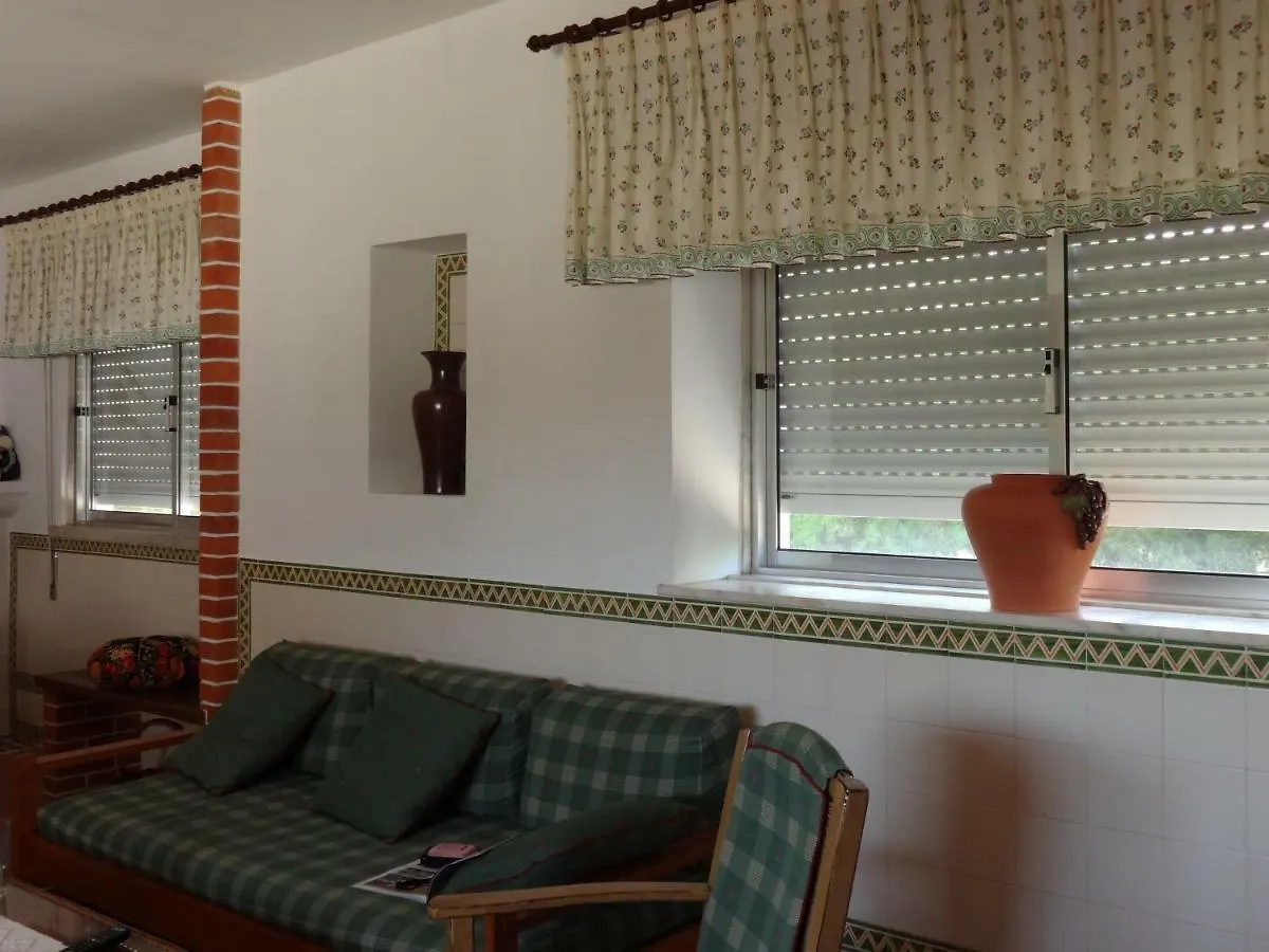 Casa Do Corgo Em Quarteira Villa 0*,  Portugal